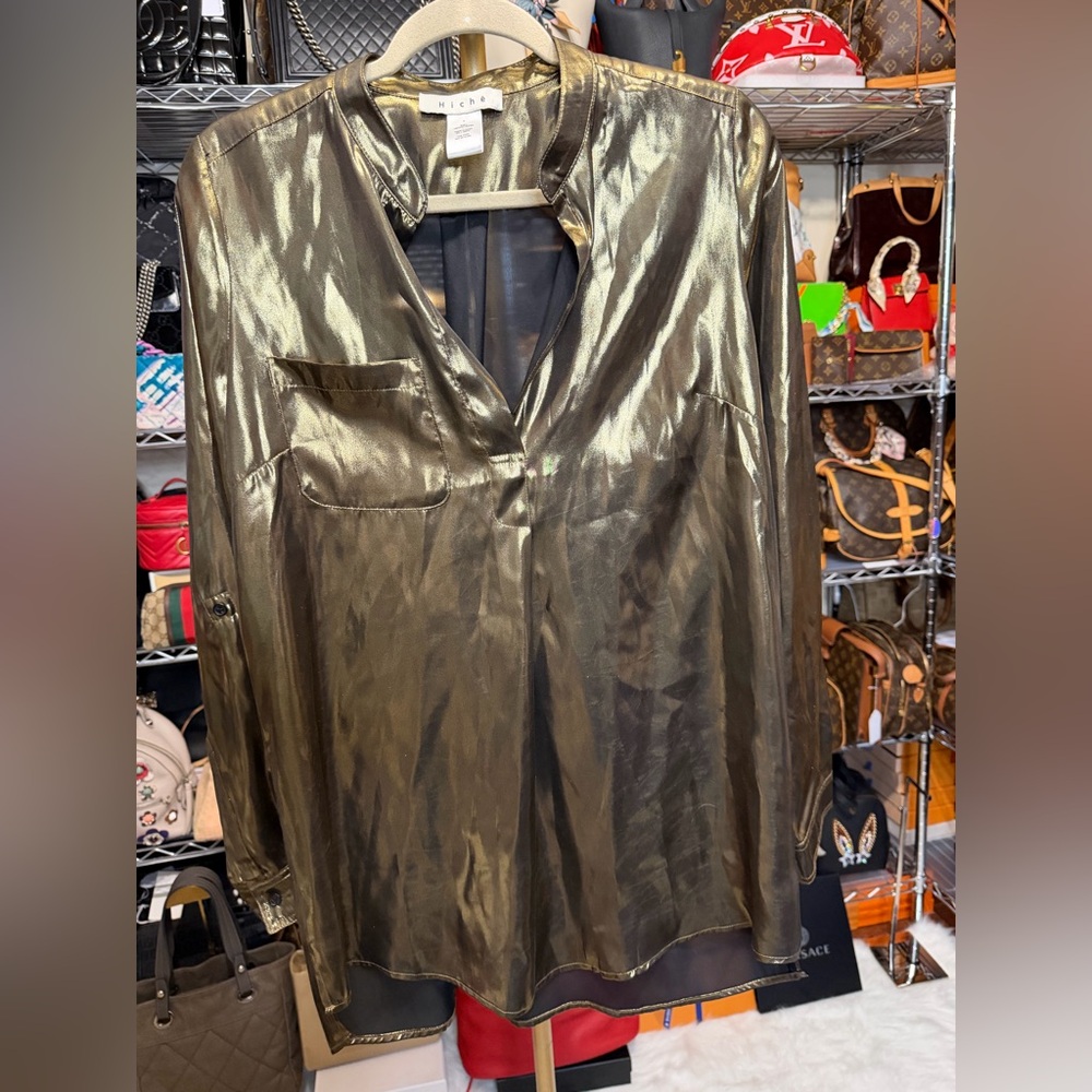 Pre-love Hiché Metallic Gold Blouse